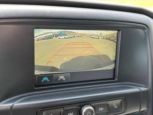 Used 2018 Chevrolet Silverado 1500 W/T w/ Trailering Package image 12