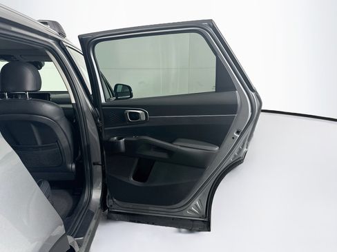 Used 2023 Kia Sorento EX w/ Panoramic Sunroof Package FWD image 34