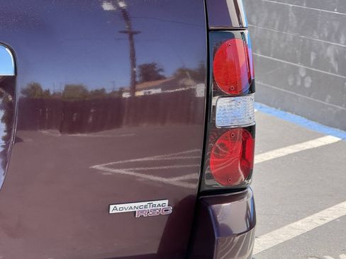 Used 2007 Ford Explorer Eddie Bauer RWD image 21