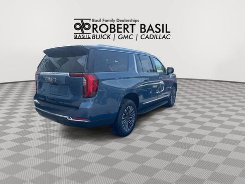 New 2026 GMC Yukon XL Elevation w/ Elevation Premium Package AWD/4WD image 8