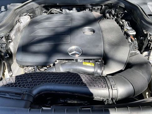Certified 2022 Mercedes-Benz GLC 300 GLC 300 image 32