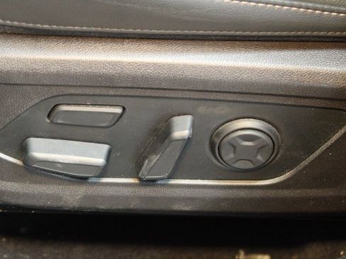 Used 2022 Kia Sorento SX image 21