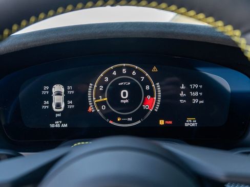 Used 2026 Porsche 911 GT3 RWD image 16