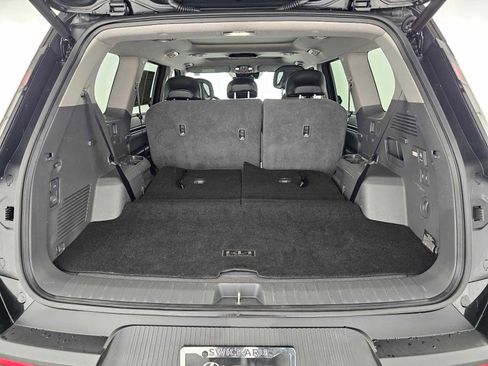 Used 2024 Kia EV9 Wind image 16