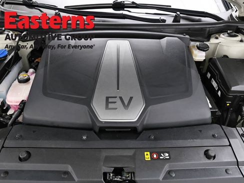Used 2022 Kia EV6 Wind w/ Wind Technology Package AWD/4WD image 7