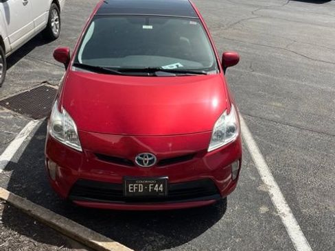 Used 2014 Toyota Prius Four w/ Solar Roof Package FWD image 1