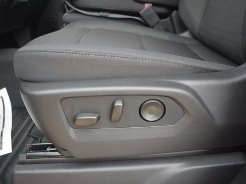 New 2026 Chevrolet Silverado 2500 Custom w/ Custom Value Package AWD/4WD image 19