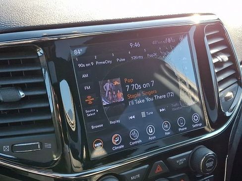 Used 2020 Jeep Grand Cherokee Altitude image 20