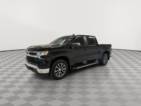 Certified 2023 Chevrolet Silverado 1500 LT AWD/4WD image 5