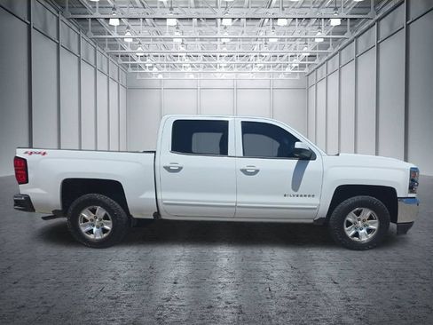 Used 2017 Chevrolet Silverado 1500 LT w/ All Star Edition AWD/4WD image 7