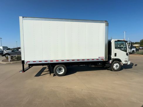 New 2024 Chevrolet Low Cab Forward 3500 image 25