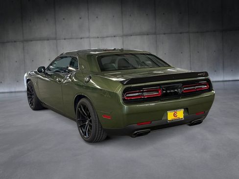 Used 2023 Dodge Challenger SRT Hellcat w/ Driver Convenience Group RWD image 3