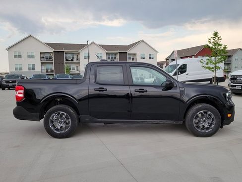 New 2025 Ford Maverick XLT w/ XLT Luxury Package image 2