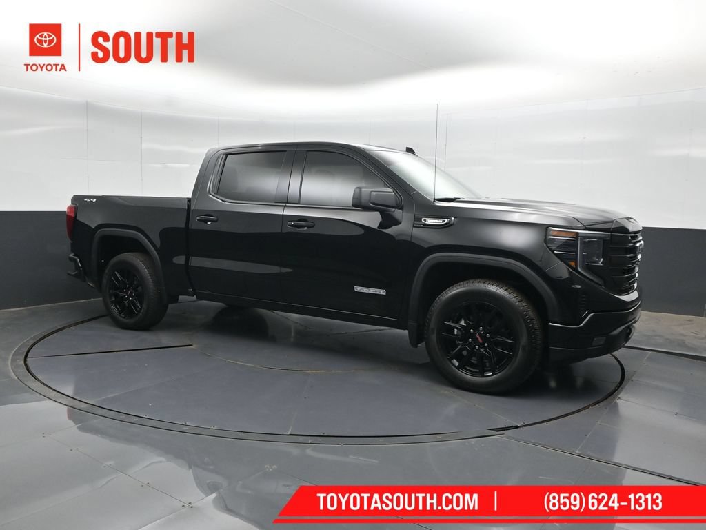 Used 2026 GMC Sierra 1500 Elevation AWD/4WD image 1