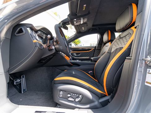 New 2026 Bentley Flying Spur Plug-In Hybrid AWD/4WD image 11