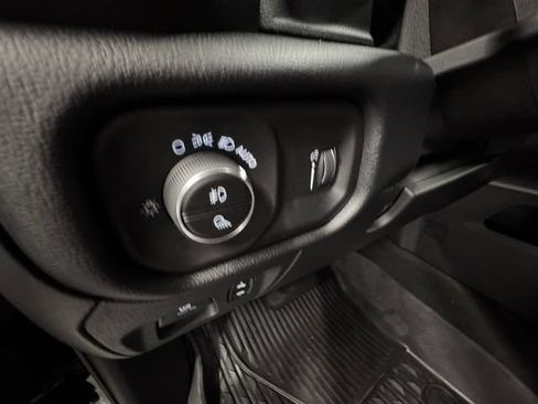 Used 2021 RAM 1500 Big Horn AWD/4WD image 25
