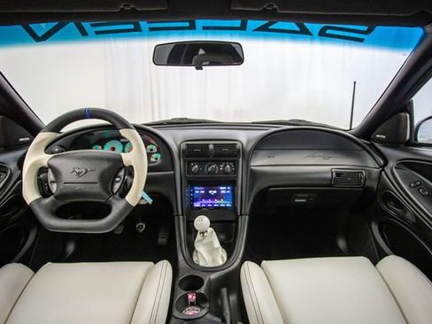 Used 1998 Ford Mustang GT image 12