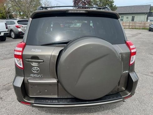 Used 2011 Toyota RAV4 4WD w/ Base L4 Extra Value Pkg image 3
