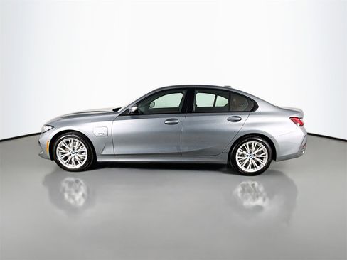 Certified 2023 BMW 330e w/ Driving Assistance Package image 4