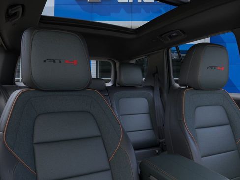 New 2026 GMC Terrain AT4 w/ LPO, Black Badging Package image 24