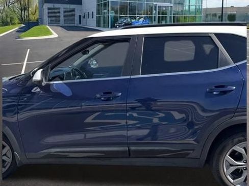 Used 2024 Kia Seltos S FWD image 5
