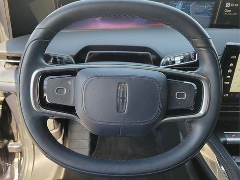 Used 2024 Lincoln Nautilus Reserve w/ Equipment Group 202A AWD/4WD image 22