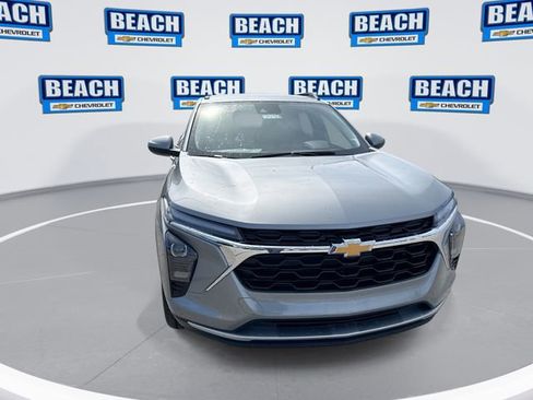 New 2026 Chevrolet Trax LT w/ Driver Confidence Package image 3