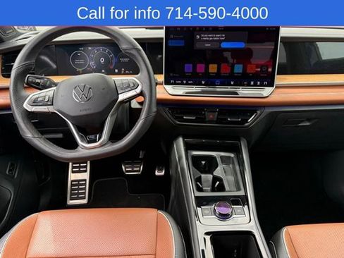 Used 2025 Volkswagen Tiguan SEL R-Line AWD/4WD image 21