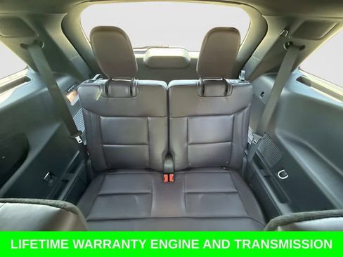 Certified 2026 Ford Explorer Platinum RWD image 19