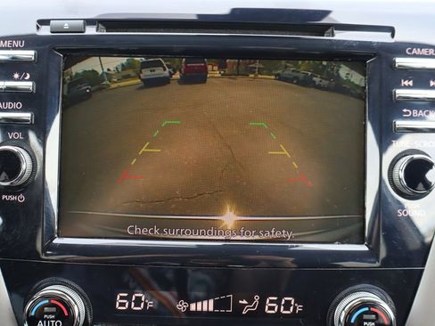 Used 2020 Nissan Murano SV AWD/4WD image 10