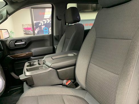 Used 2019 GMC Sierra 1500 SLE image 10