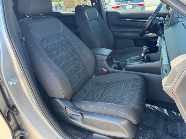 Used 2025 Honda CR-V Sport image 11