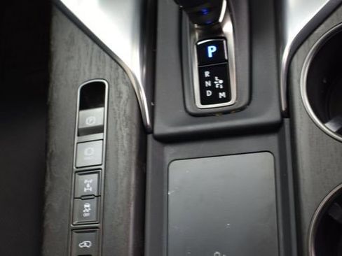 Used 2025 Lexus LX 700h Overtrail image 25