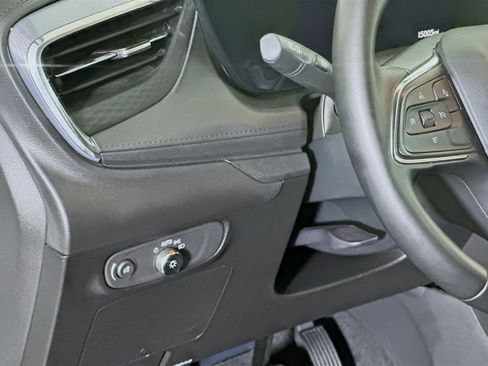 Used 2025 Buick Encore GX Preferred FWD image 17