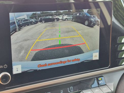 Used 2025 Toyota Camry LE FWD image 15