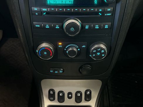 Used 2007 Chevrolet HHR LT FWD image 18