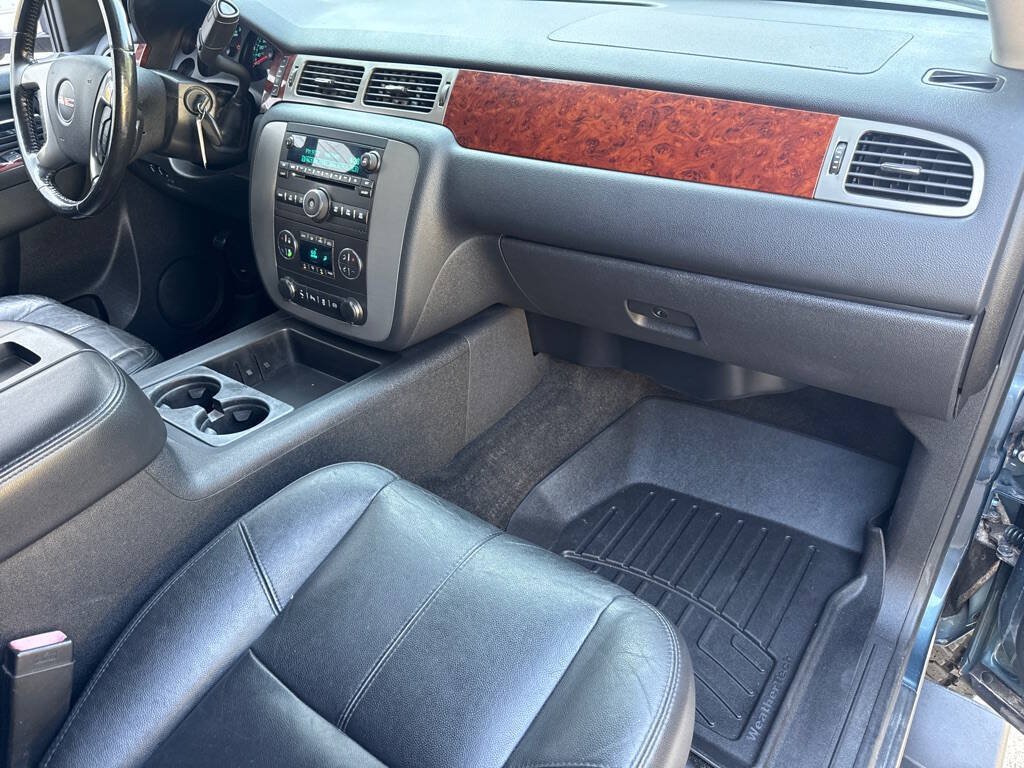 Used 2013 GMC Sierra 2500 SLT w/ SLT Convenience Package AWD/4WD image 22