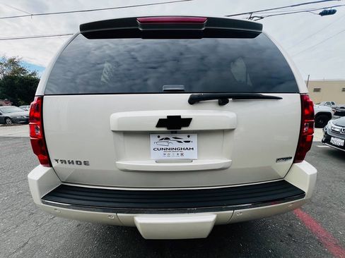 Used 2012 Chevrolet Tahoe LTZ image 7