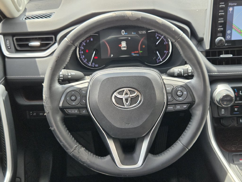 Used 2019 Toyota RAV4 Limited w/ Cold Weather Package AWD/4WD image 15