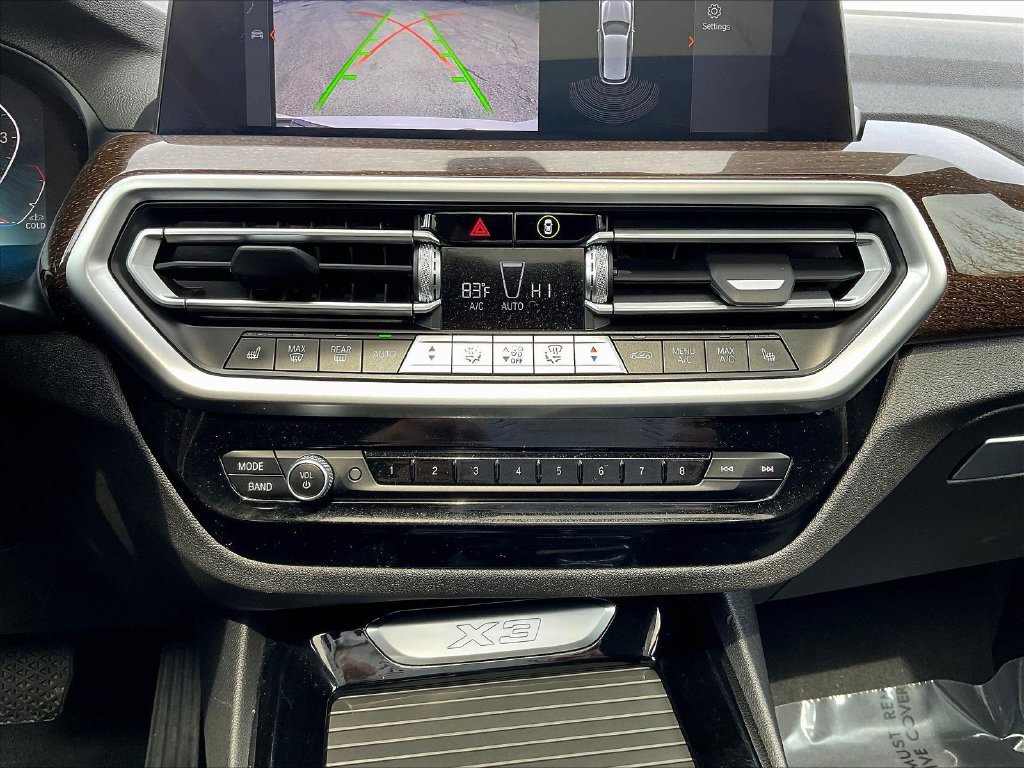 Used 2023 BMW X3 xDrive30i AWD/4WD image 15