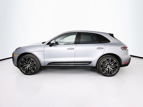 New 2026 Porsche Macan image 2