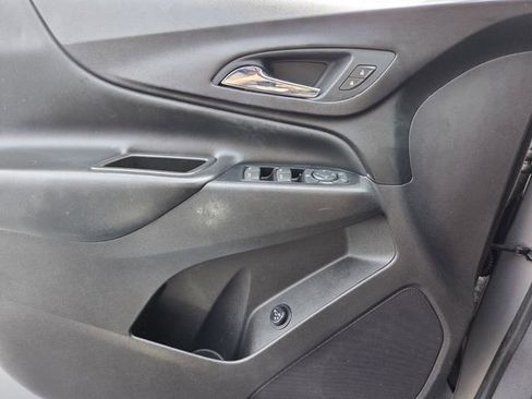 Used 2019 Chevrolet Equinox LT FWD image 24