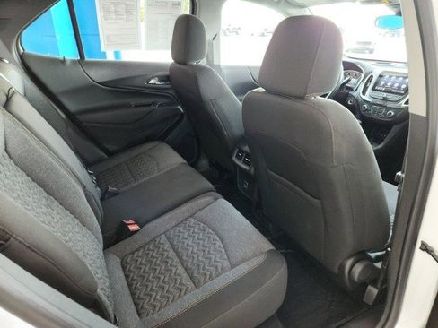Used 2024 Chevrolet Equinox LT image 19