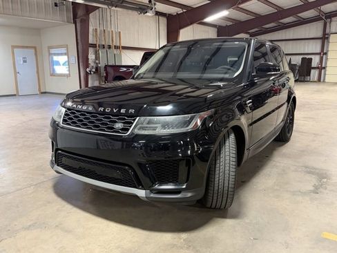 Used 2019 Land Rover Range Rover Sport SE image 3