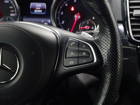 Used 2019 Mercedes-Benz GLS 450 4MATIC image 21