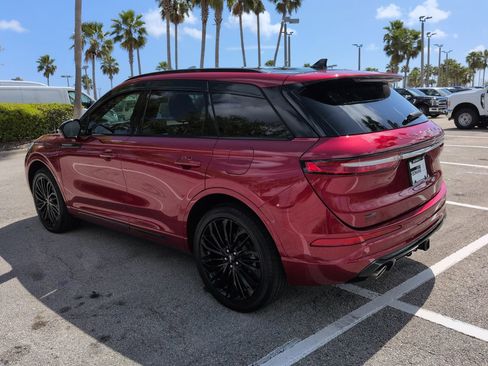 Used 2025 Lincoln Corsair Grand Touring w/ Equipment Group 302A image 6