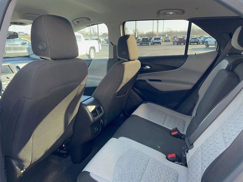 Used 2024 Chevrolet Equinox LT image 17