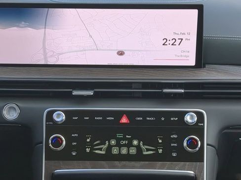 New 2026 Genesis GV80 2.5T Advanced image 16