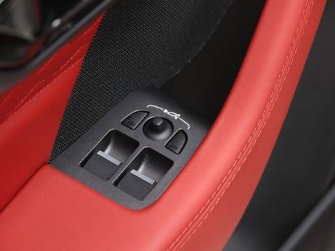 Used 2024 Jaguar F-TYPE R image 13