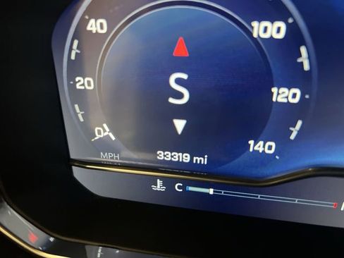 Certified 2025 Chevrolet Silverado 2500 LT w/ Convenience Package image 11